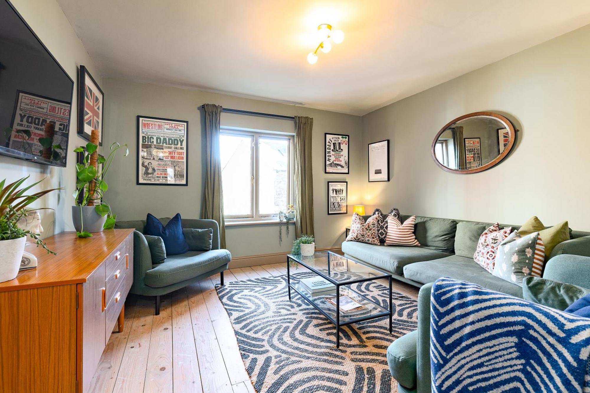 Stylish Seaside Home With King Beds And Parking スカーバラ エクステリア 写真